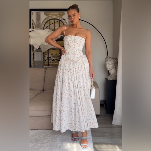 House of CB Dresses & Skirts - HOUSE OF CB XS  A-C Ysabella' White Posy Print Cotton Maxi Sundress NWOT